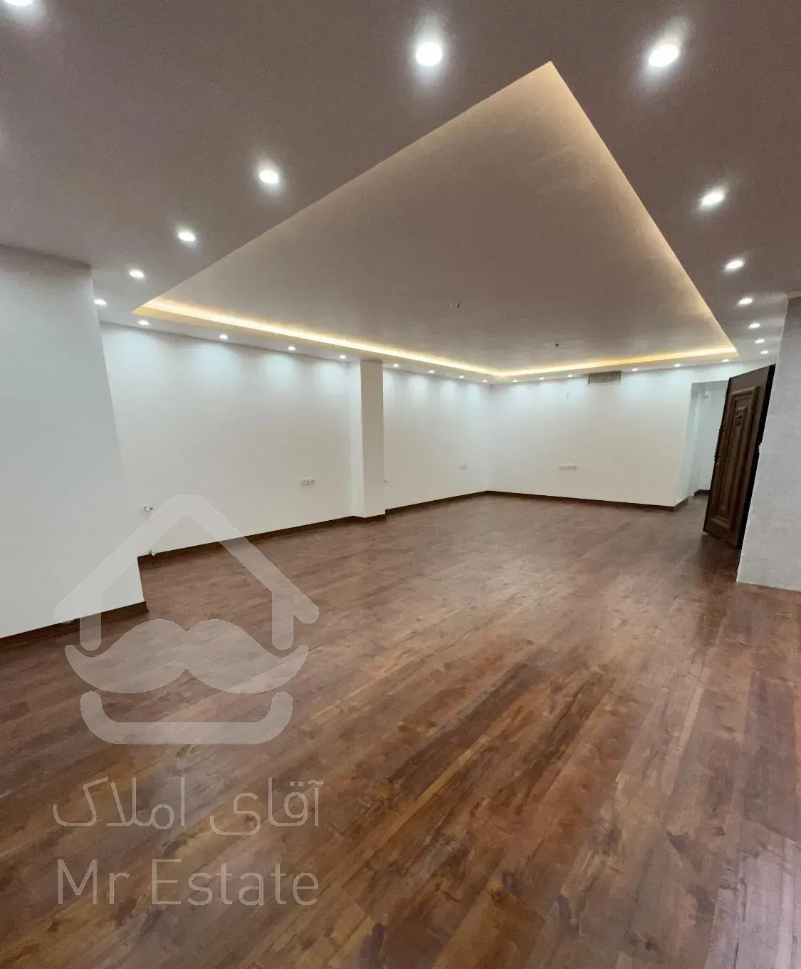 آپارتمان ۱۲۳ متری کوهسار تمیز