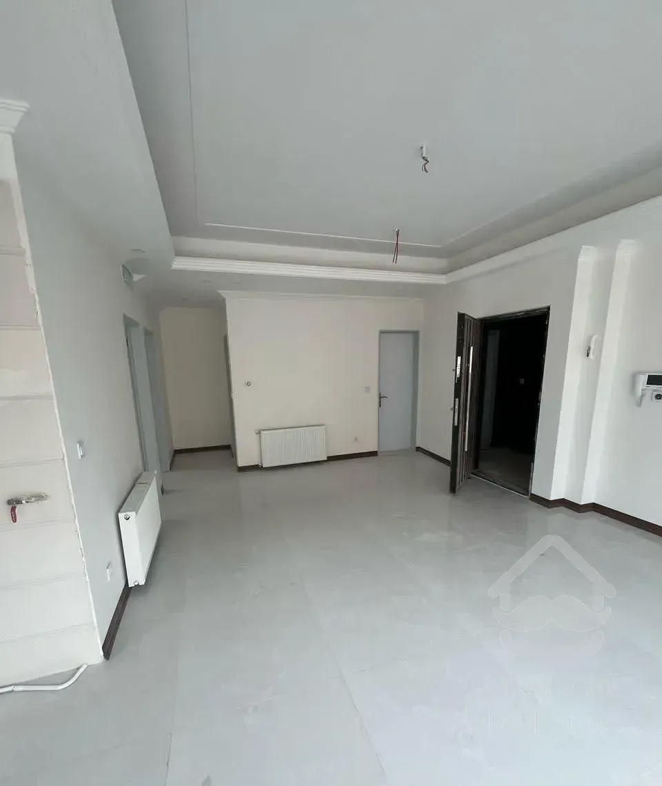 فروش آپارتمان ۹۰ متری ۲ خوابه در امامت