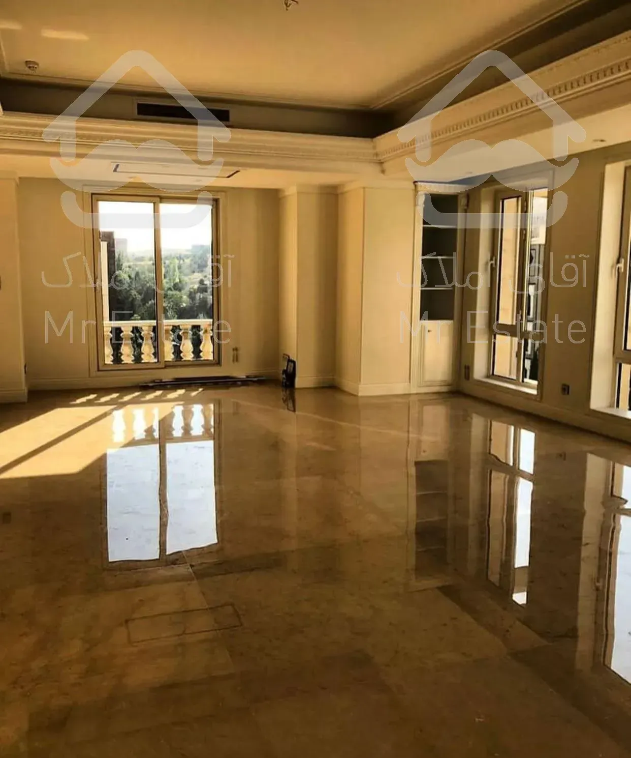 خرید آپارتمان ۲۵۰ متری فرمانیه سنبل