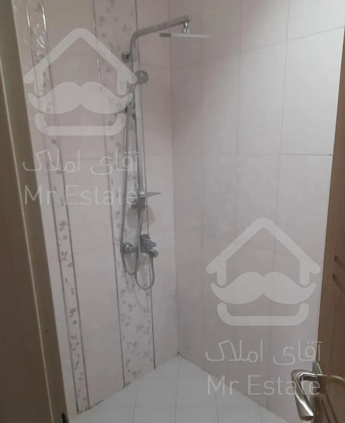 آپارتمان ۹۵متر ۲خواب کلید نخورده  ( خیابان صدر )