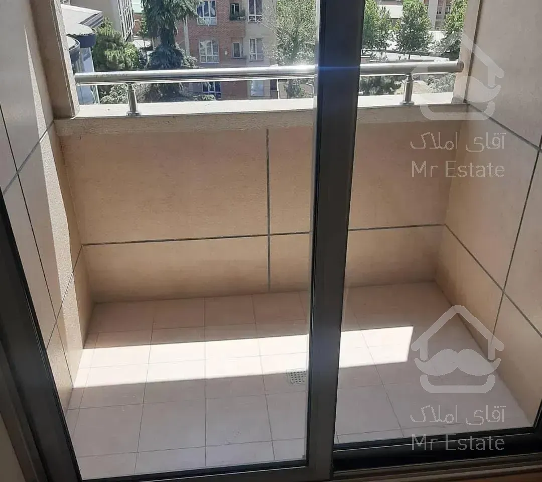 فرمانیه شرقی ۲۱۰متر