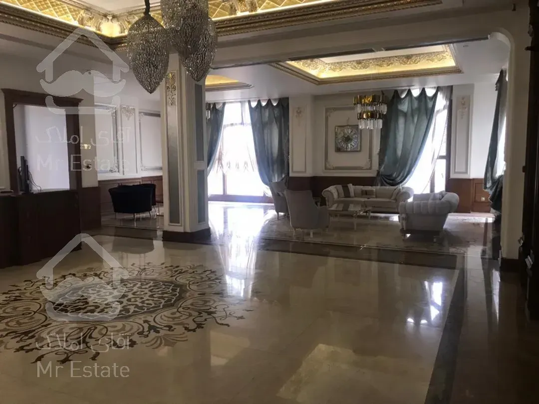 ۲۴۰ متر/۳ خوابه/برج برند