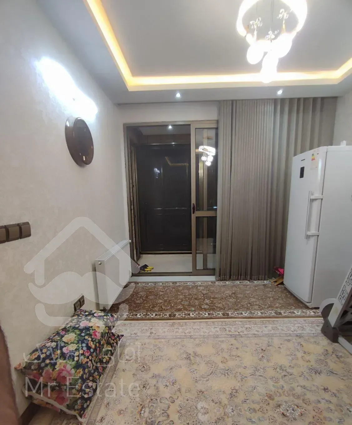 ۱۳۱ متری/ سه خوابه/ تک واحدی/ برازنده