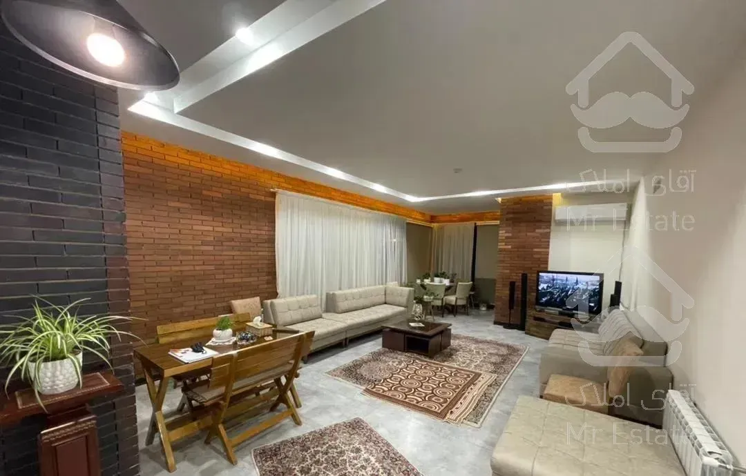 ۱۱۸ متر -  - خوش نقشه و مربعی