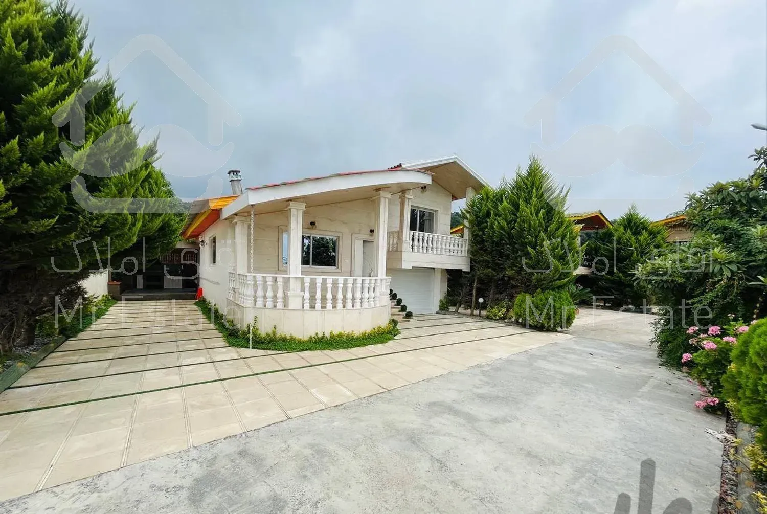 ویلا باغ دنج و مشجر 700متری/پلاک 1 جنگل+سنندار