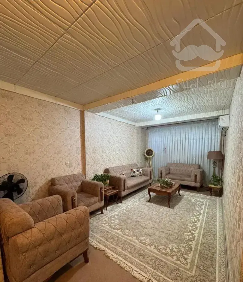 ۶۰مترسنددار/طبقه اول معاوضه باماشین سواری دارم