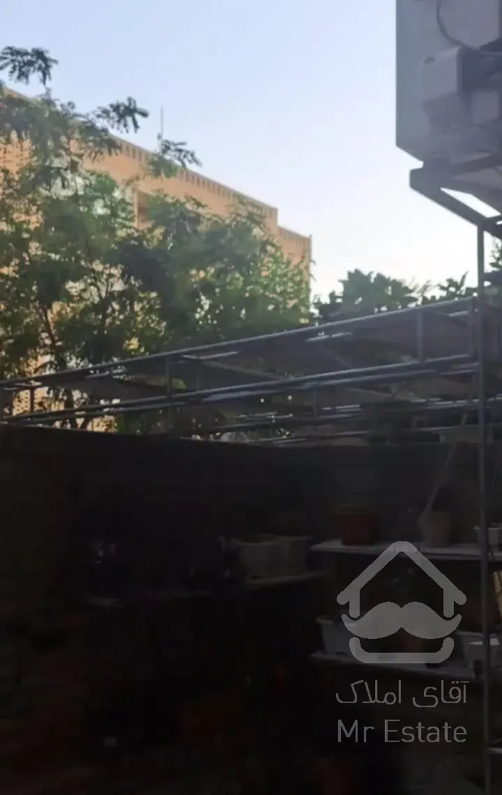 آپارتمان ۳ خوابه حیاط دار فوری فروشی