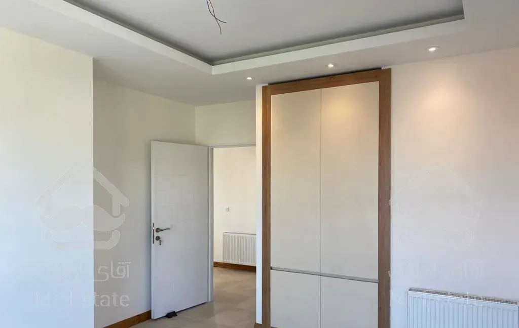 ٨٠متر ٢ خواب نوساز ، در شهرک ساحلى