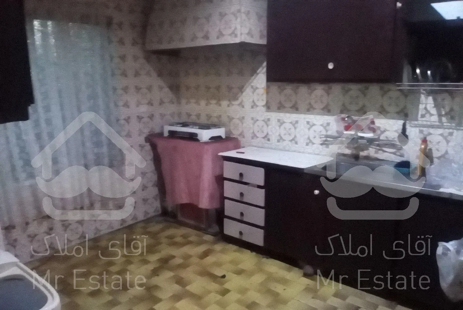 مرکز شهر100متر