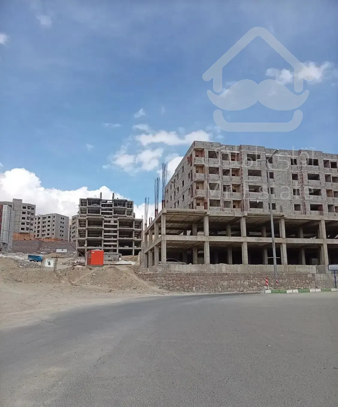 واحد خانه گیلاوند