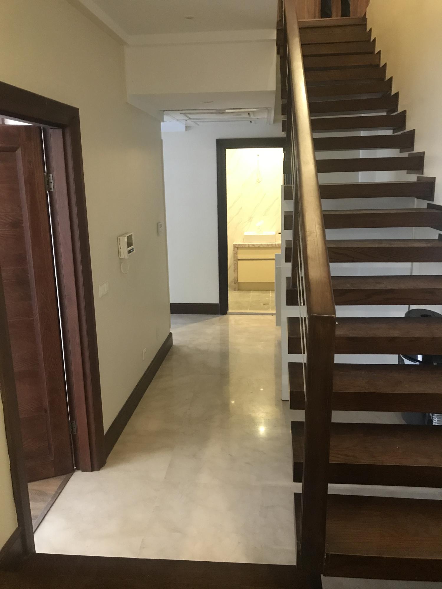 فروش سه خواب در کوهک چیتگر