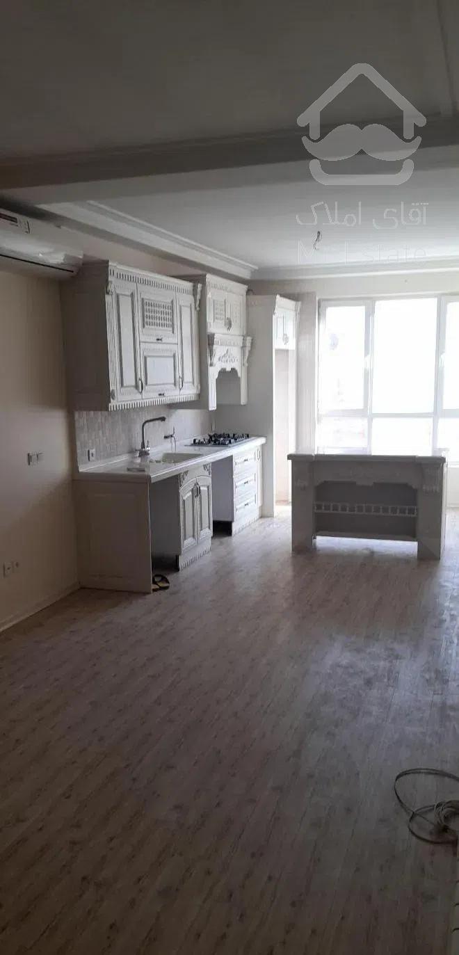 آپارتمان ۱۴۰ متری ۳ خوابه