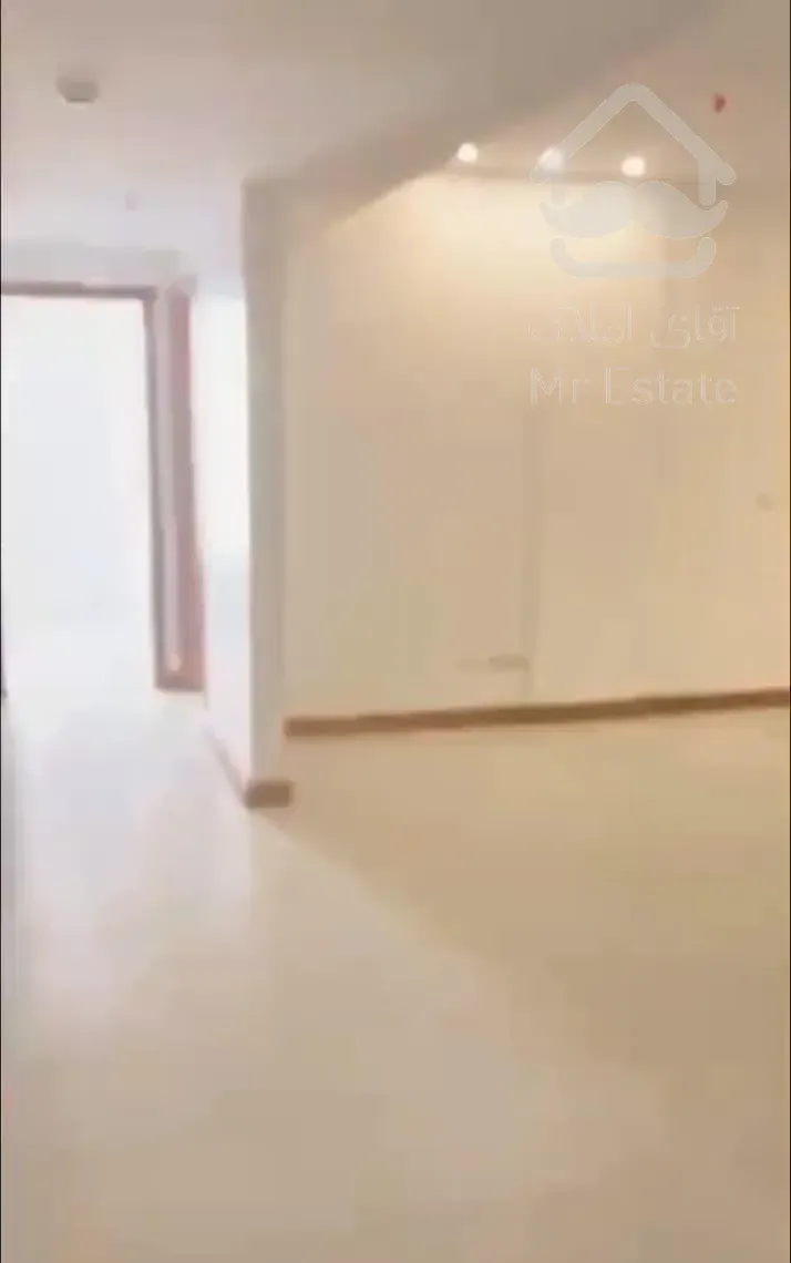 ۹۷ متر / ویو باز / دریاچه