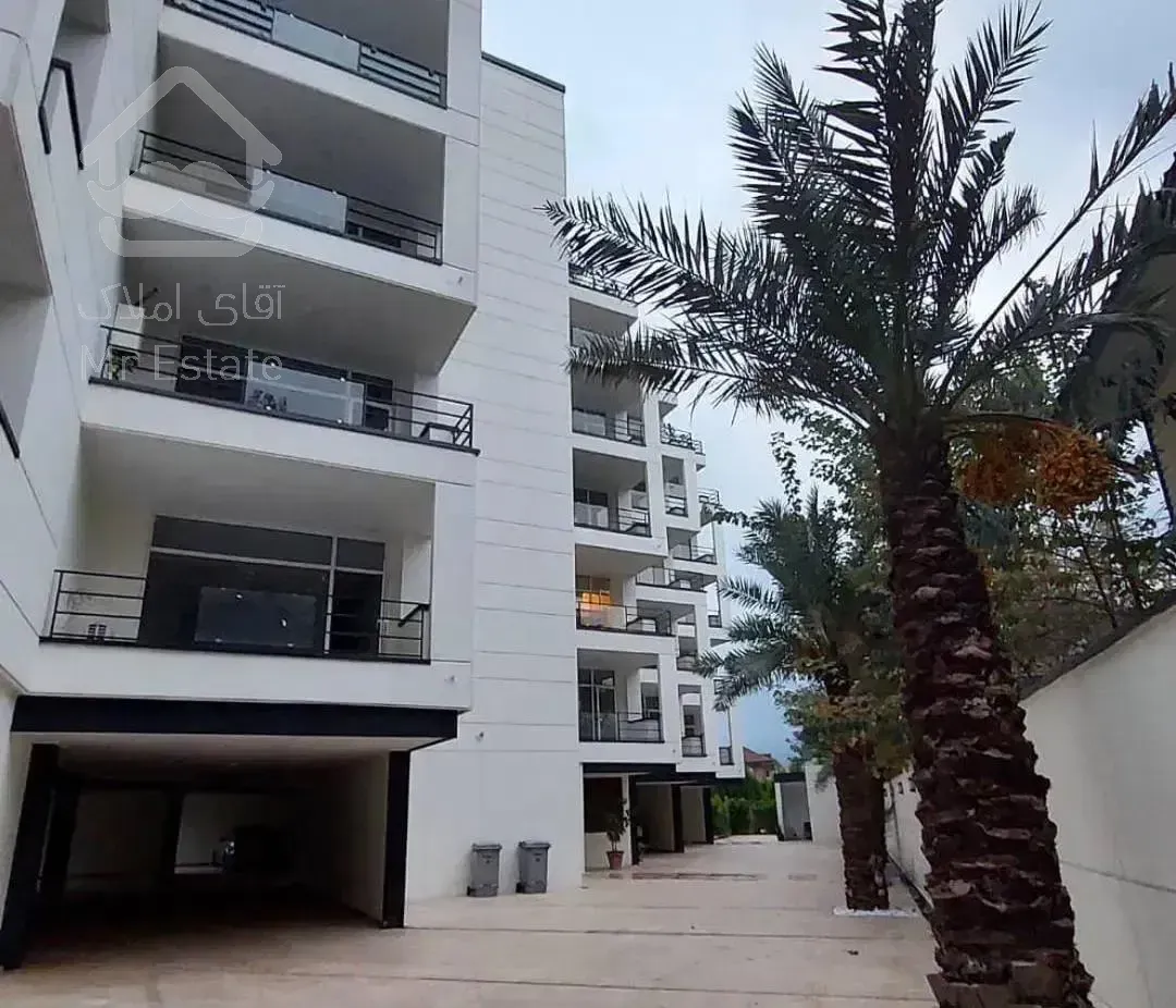 آپارتمان ۱۲۰ متری با مشاعات در رویان/قیمت مناسب