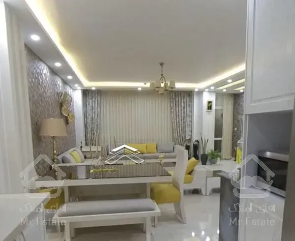 آموزگار111متری(سنددار)طبقه3/بدون مشابه/صفر