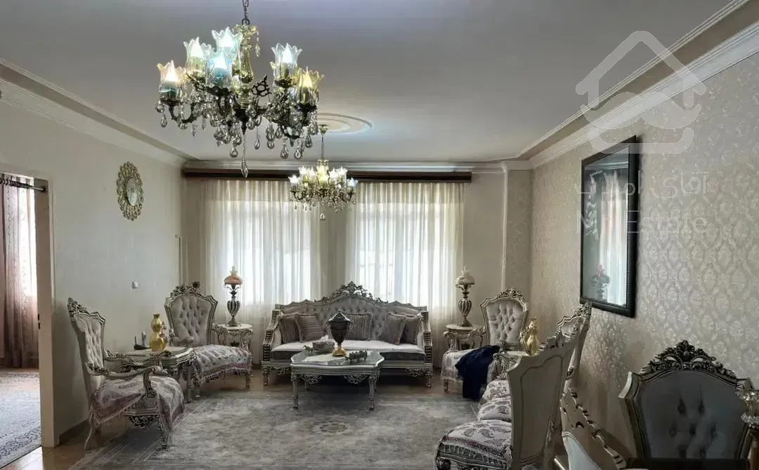 ۸۵ متر ۲ خواب رو به آفتاب طبقه اول با پارکینگ