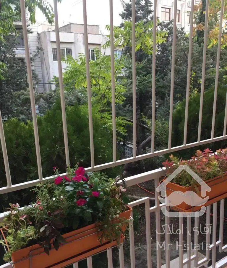 130 متر* نوسازی کامل* تراس بزرگ