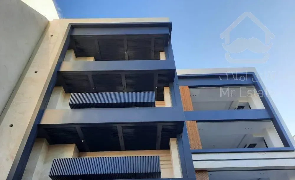 فروش آپارتمان ۲۰۰ متری ۳ خوابه محدوده ارم