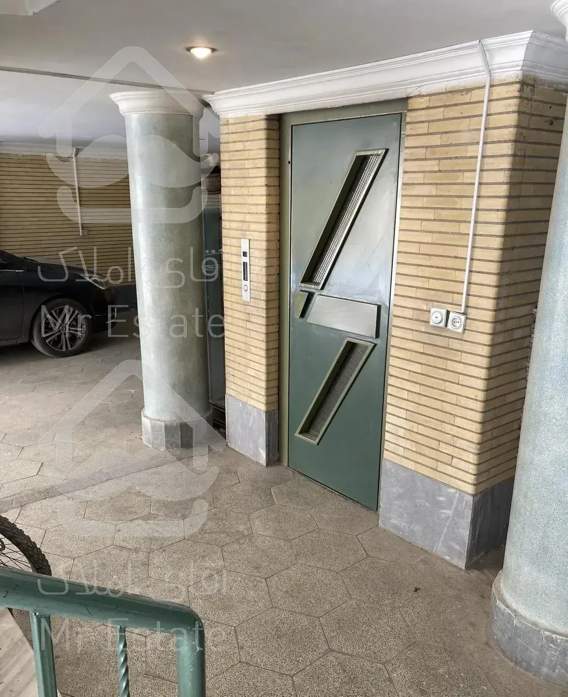 اپارتمان١٠٠متری نظرغربی