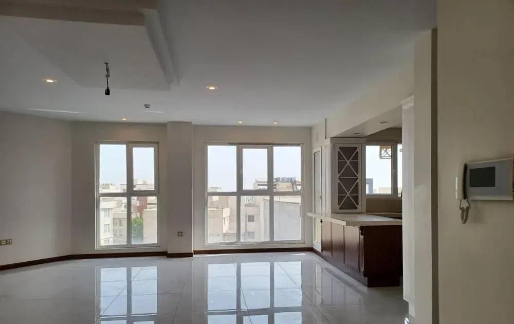 ولنجک ۱۹۰ متر سه خوابه مستر لابی