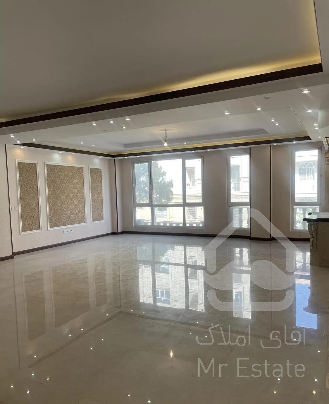 ٢٢١متر/کلید نخورده/٤خ/واقع در شمال کاشانی