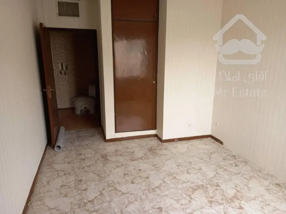 آپارتمان ۹۶ متری واقع در سعادت آباد