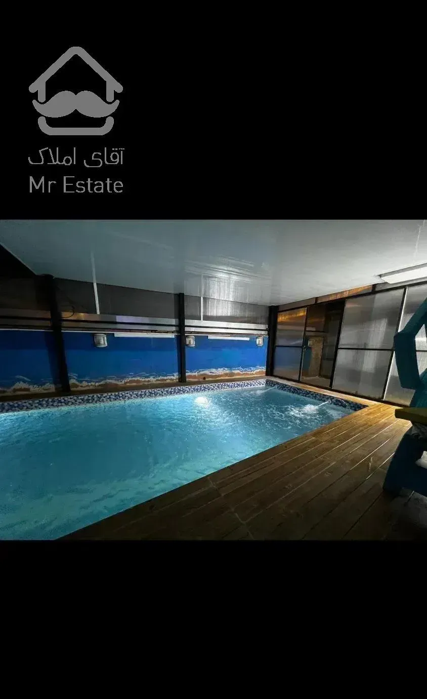 ویلای ساحلی پلاک ۱ استخردار ۳ خواب .