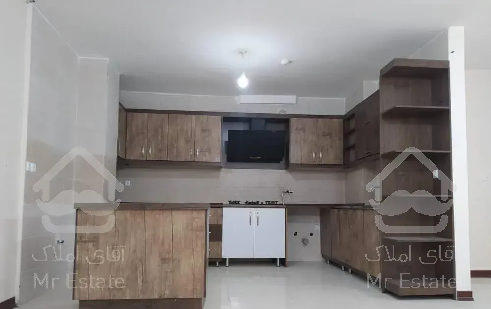 شاهین شهر خانه کارگر ۸۵ متر