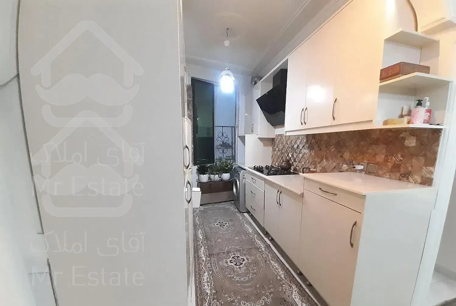 ۴۷متر+طبقه دوم/انباری۴متر/خانواده ومجرد/پیروزی