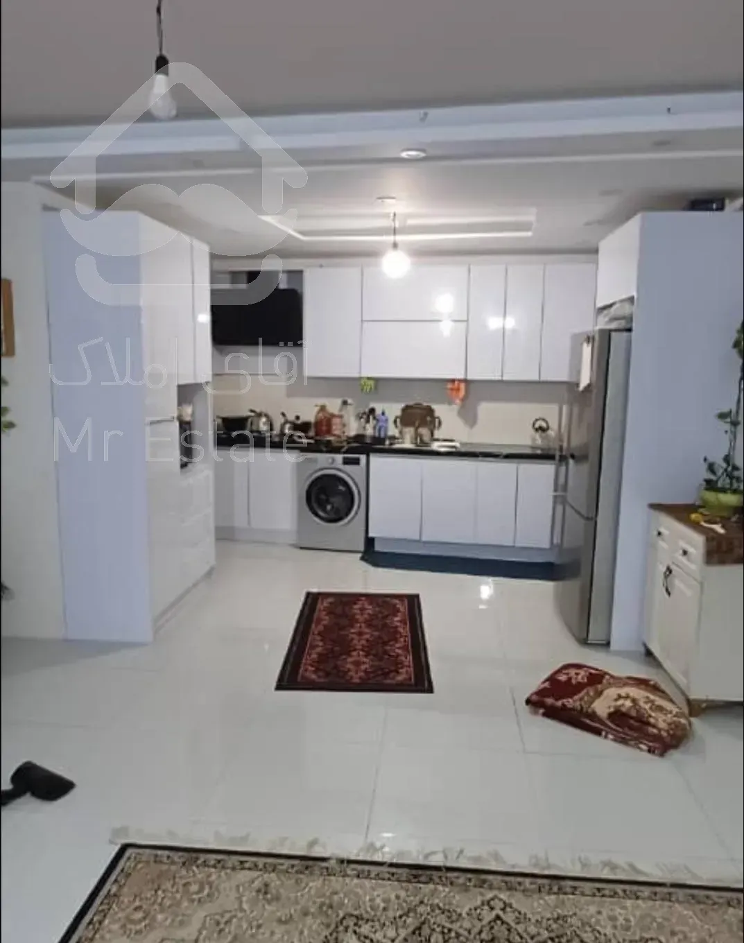 اپارتمان 90 متری ۲ خواب غرق نور