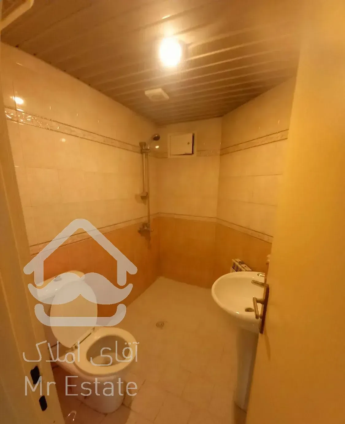 اقدسیه گلزار ۸۱ متر دوخواب طبقه ۱۵برفراز ابرها