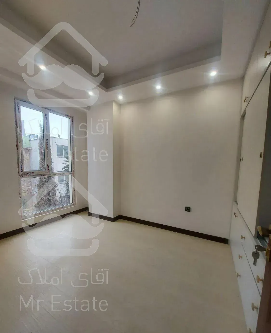 سهروردی شمالی/کلید نخورده          145مترخوش نقشه