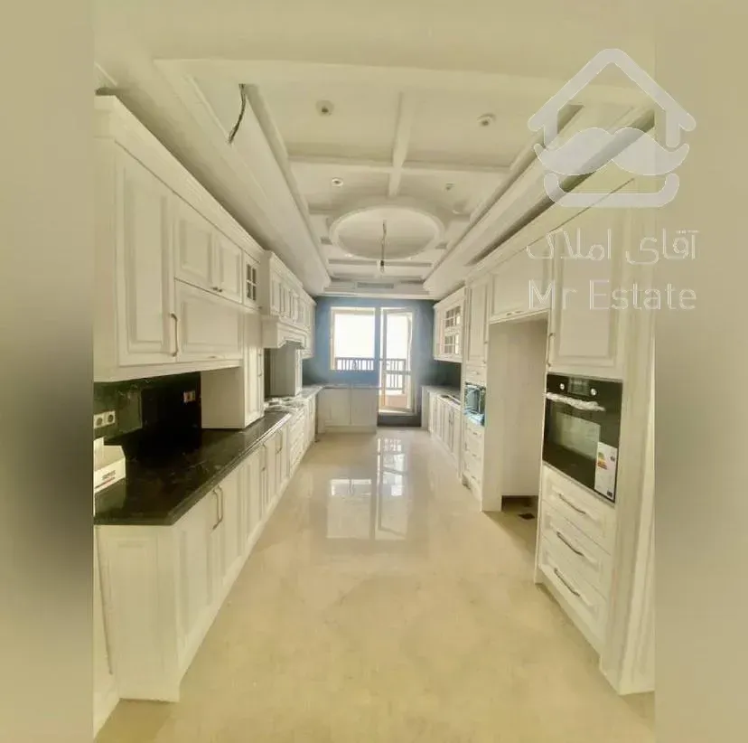 225 متری آجودانیه