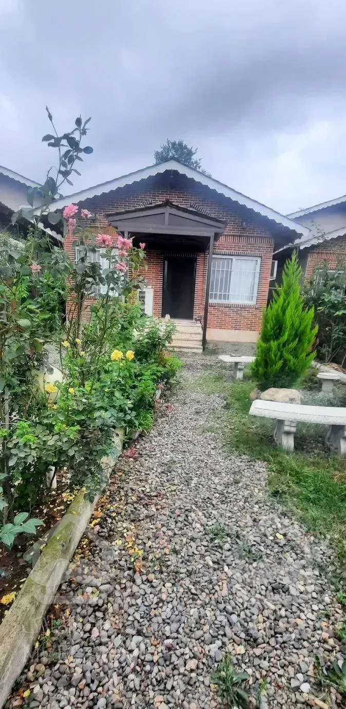 ویلای ارغوان درفومن جاده اصلی قلعه رودخان