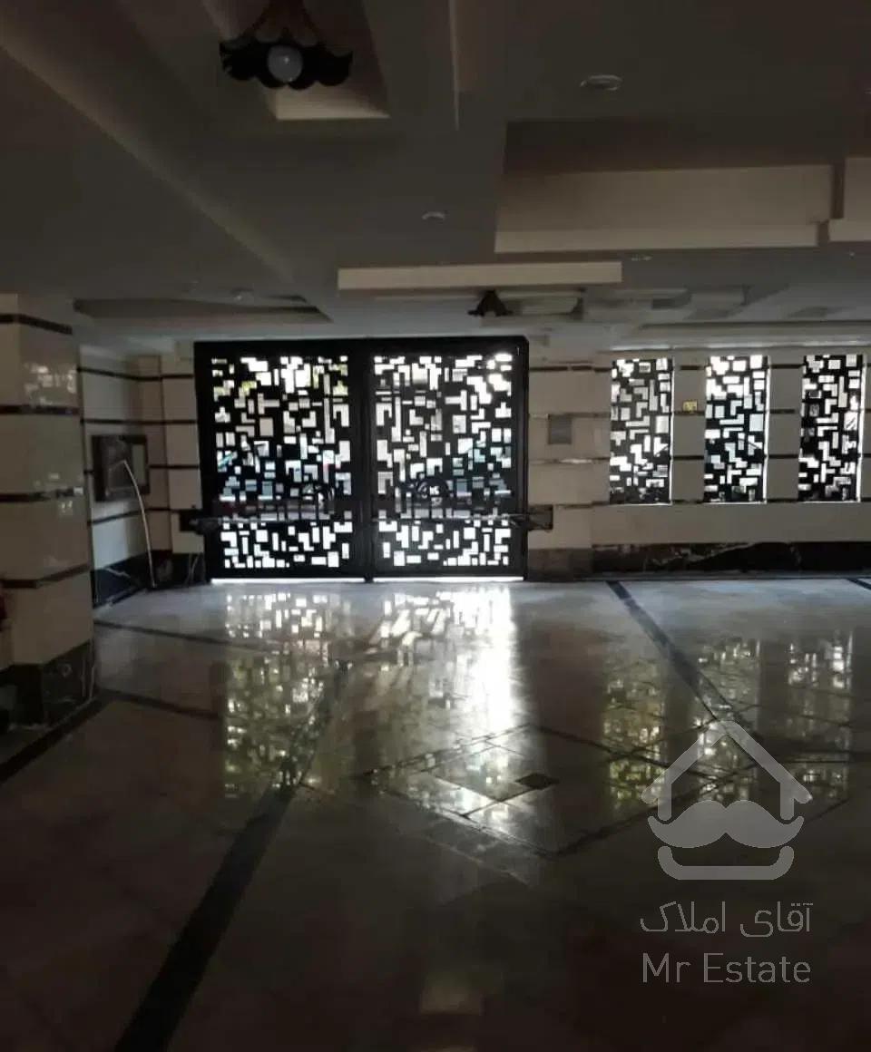 ۹۹متر ۲خوابه نوساز ژورنالی فول طبقه سوم استخر