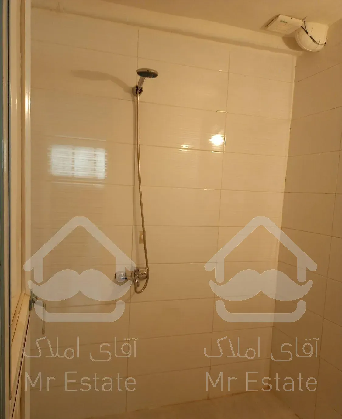 آپارتمان ۶۰ متر یک خواب زیر همکف مستقل نورگیر