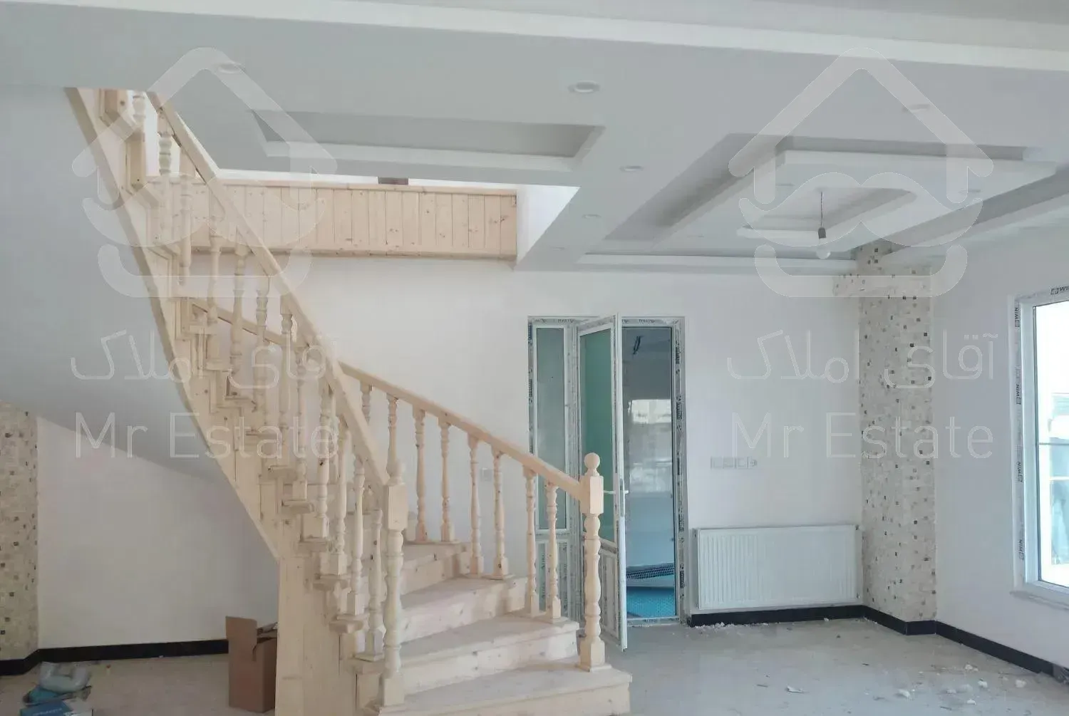 ویلایی فروش نقدی ودر فاصله ۵۰۰ متری ساحل