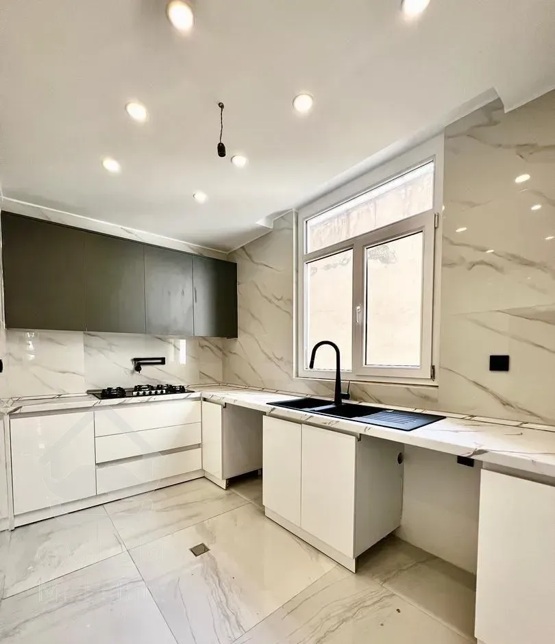 سعادت آباد کاج ۱۱۴ متر افتابگیر فول بازسازی