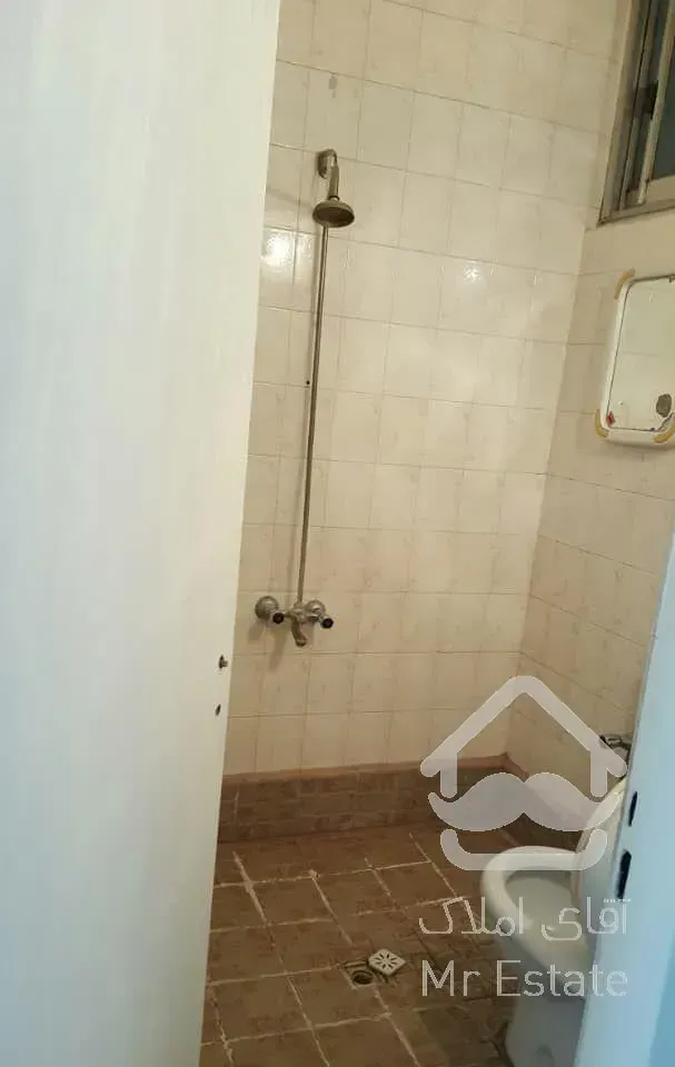 آپارتمان ۱۳۰ متر واقع در طور شمالی