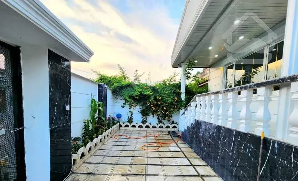 فروش ویلا سند دار 190 متری محوطه سازی شده