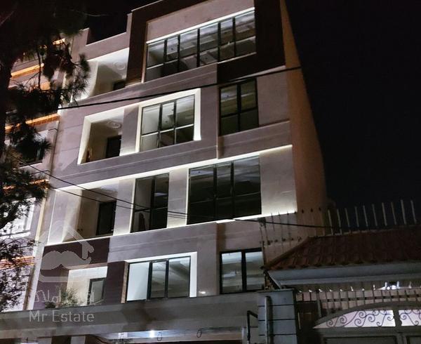 آپارتمان ۱۵۰ متری نوساز فاز ۴ مهرشهر