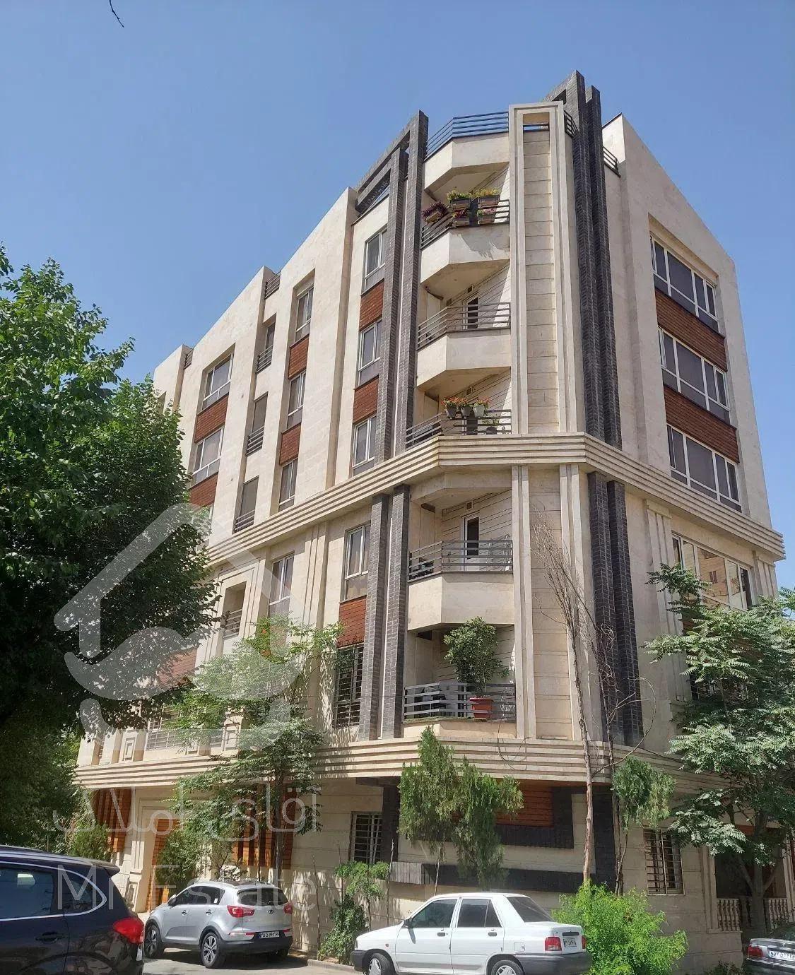 فرمانیه شرقی * ۱۳۸ متر * ۳ خواب نور مستقیم