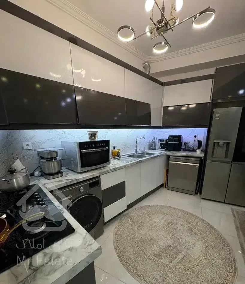 آپارتمان ۱۴۰متری فرهنگیان/امیرکبیر/اقتصادی