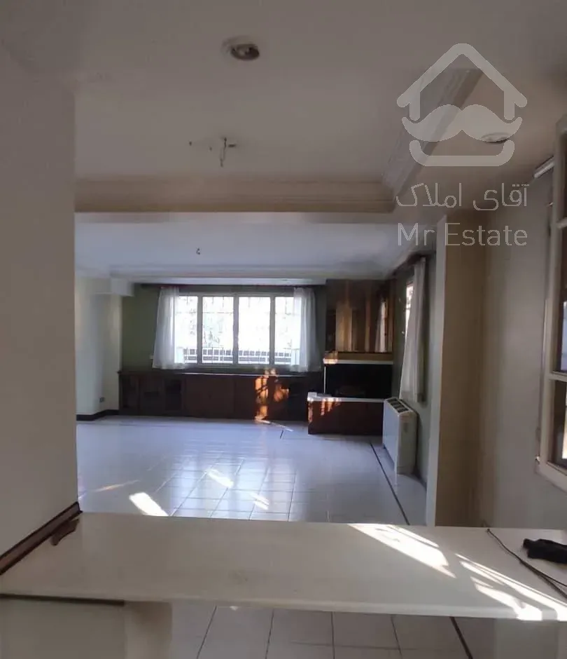 فروش آپارتمان ۱۳۲ متری ۲ خوابه شیخ بهایی شمالی