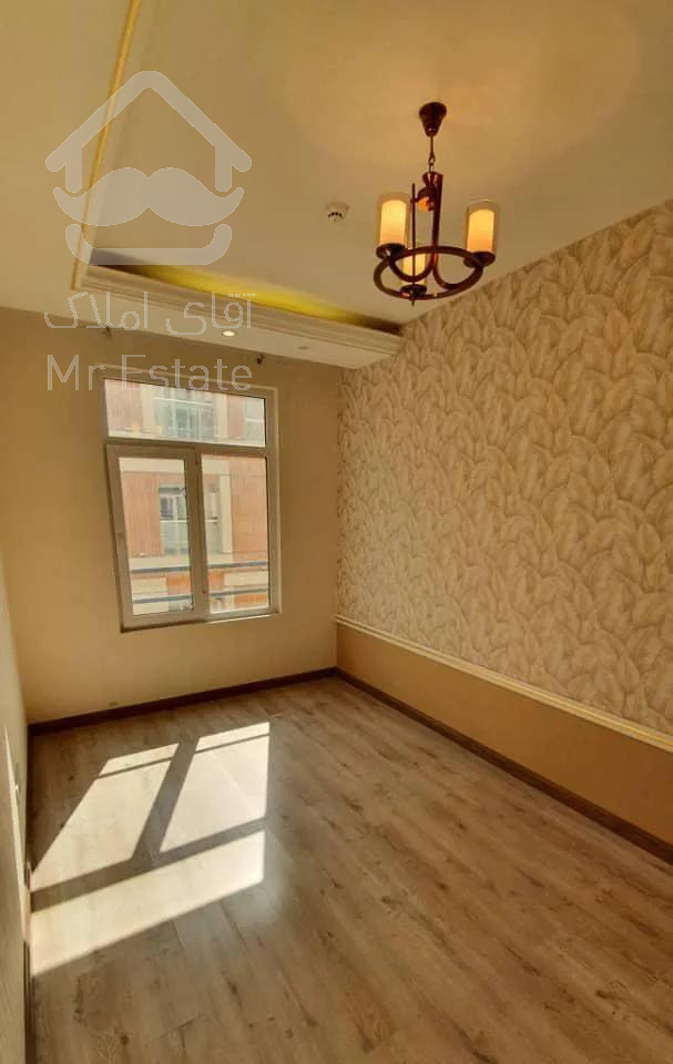 ٨١متر ، ٢خواب ، ٨ساله