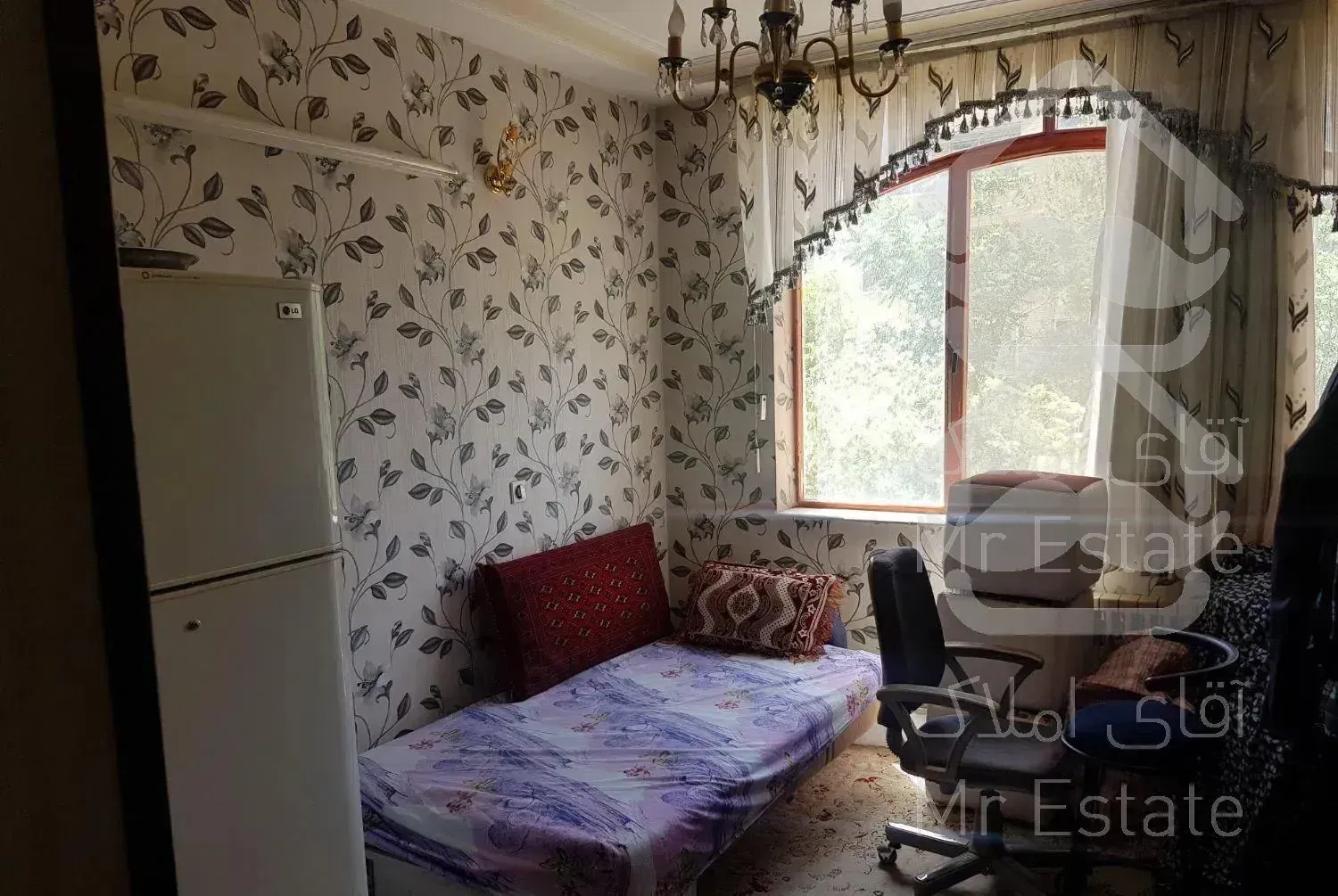 آپارتمان ۱۰۸ متری مجموعه کم واحد در سپاهانشهر