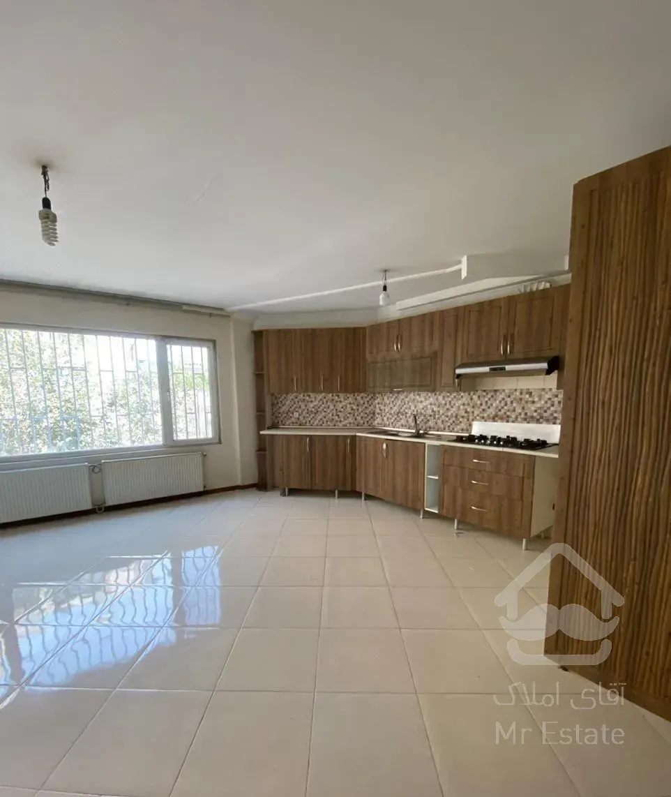 ۶۷متر /تک واحدی /سالن غرق نور