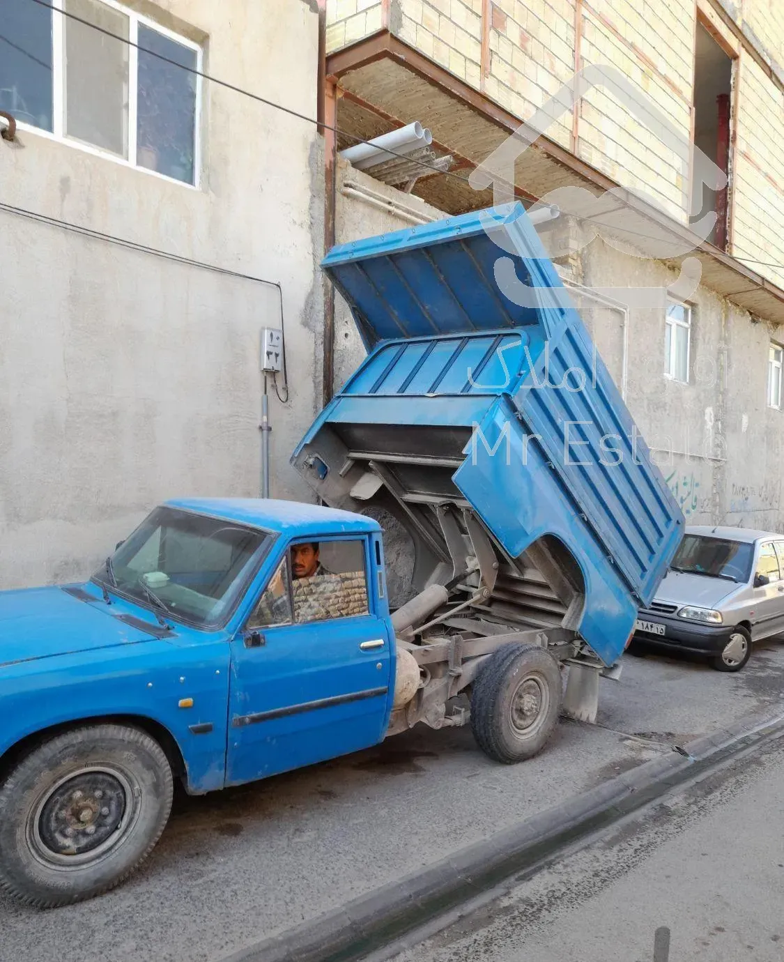 خدمات حمل مصالح ساختمانی نخاله خاکبرداری شن وماسه