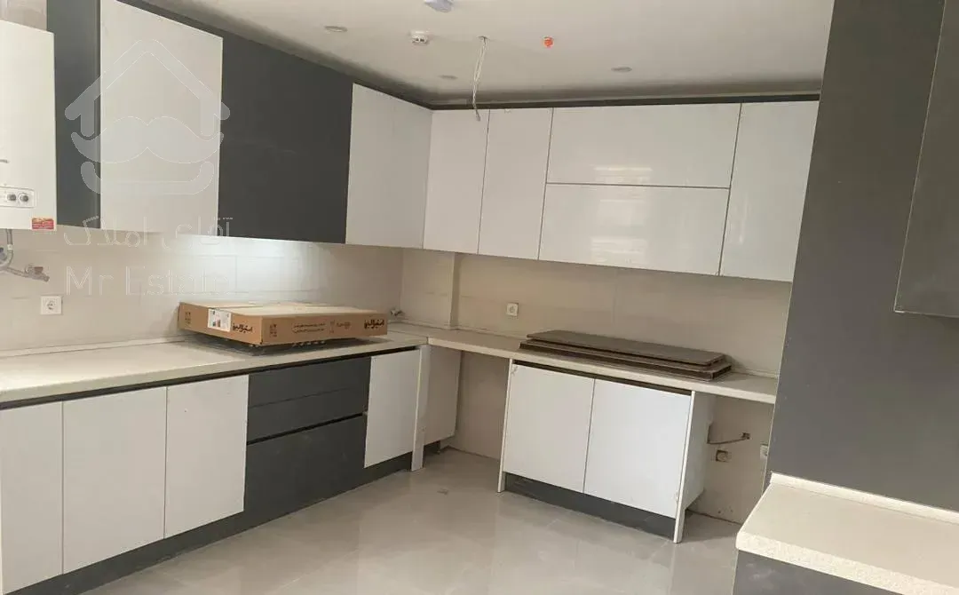 ۵۵متر ۸ سال ساخت/کمالی/فول امکانات