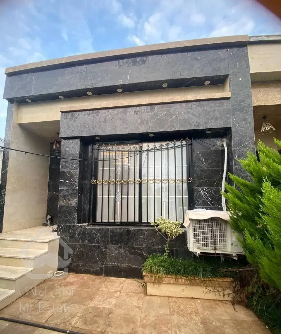 ویلا باغچه همکف 151 متری شهرکی سند تک‌برگ